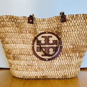 TORY BURCH Straw tote (used once)